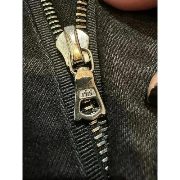 Amiri Leather Patch MX1 Distressed Jeans - Picture 8 of 15